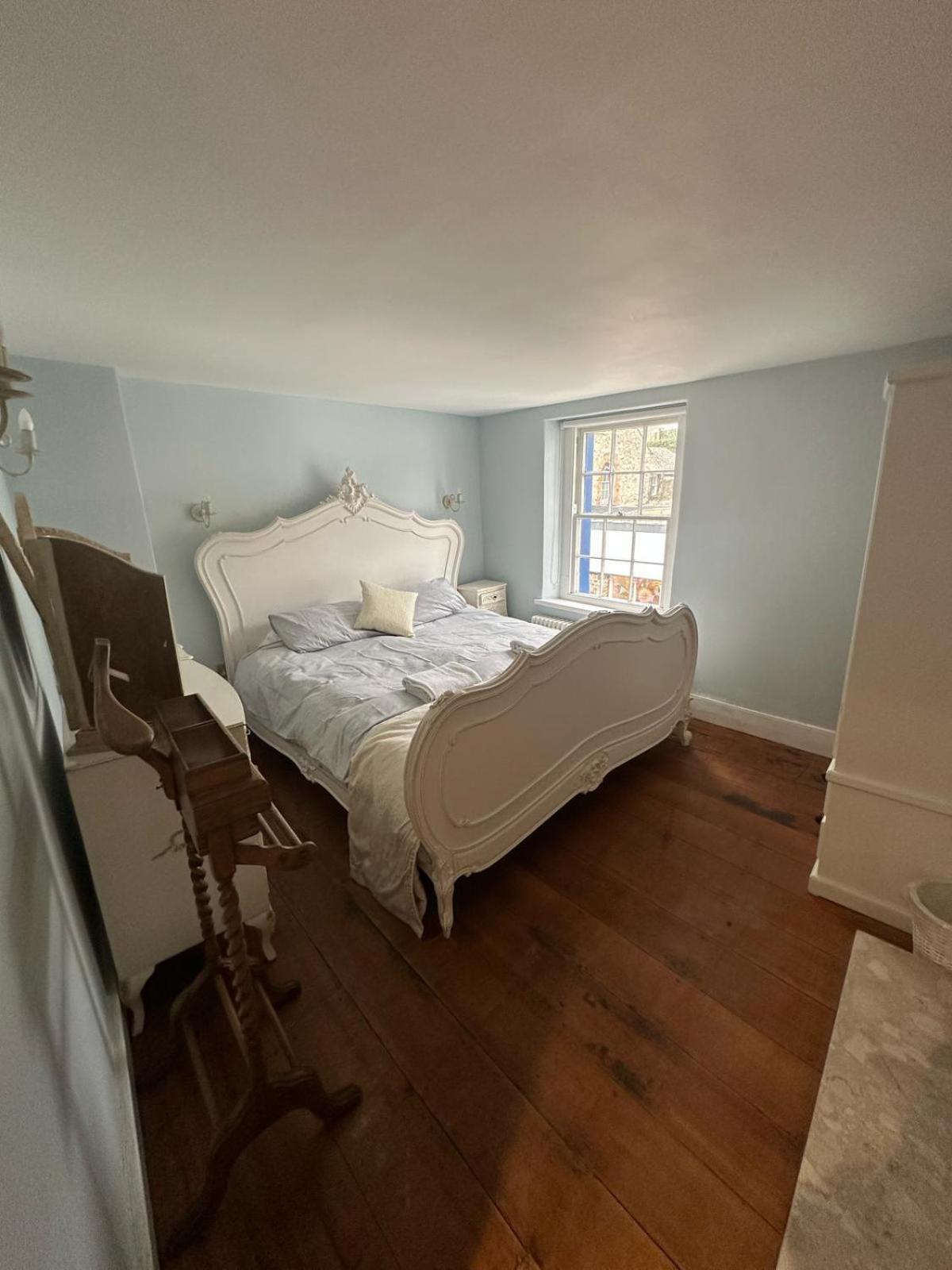Little Monmouth 4 Bedroom Cottage, Old Town Lyme Regis, Dog Friendly And Parking エクステリア 写真