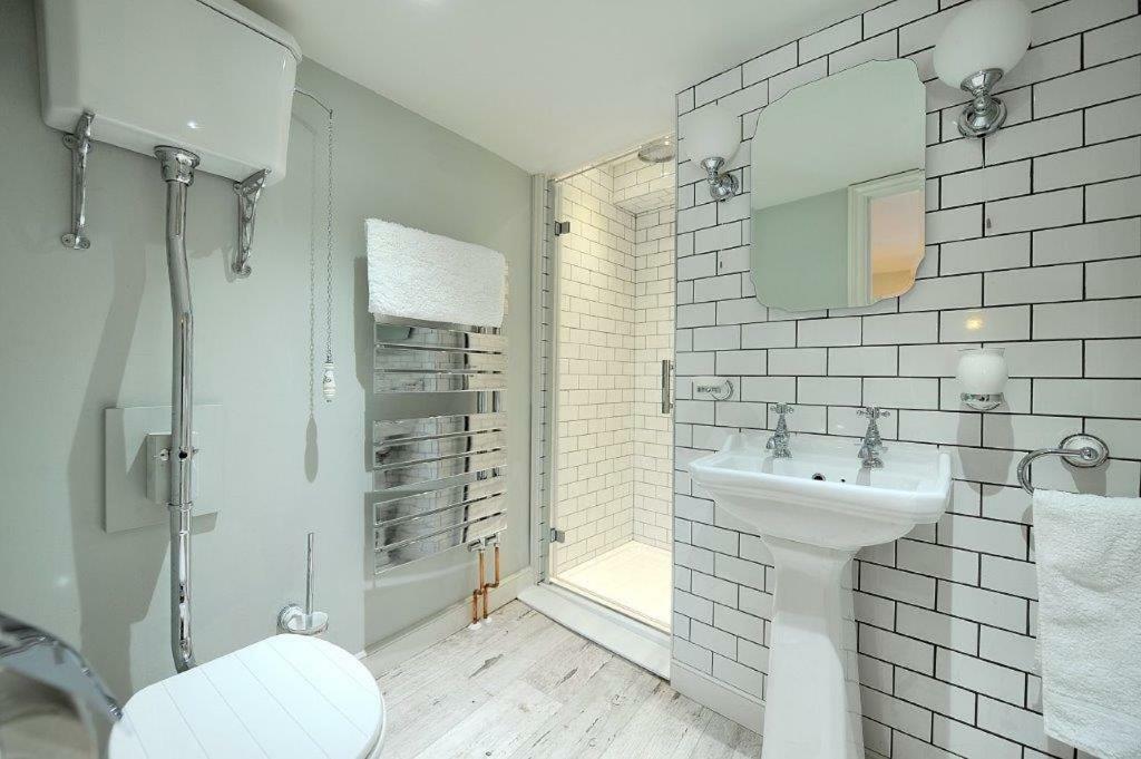 Little Monmouth 4 Bedroom Cottage, Old Town Lyme Regis, Dog Friendly And Parking エクステリア 写真